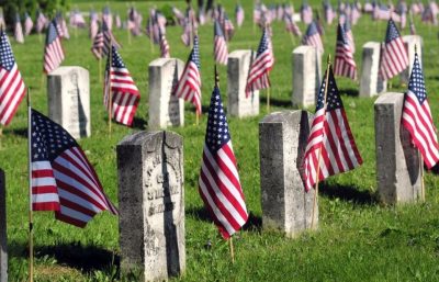 Flags on Graves